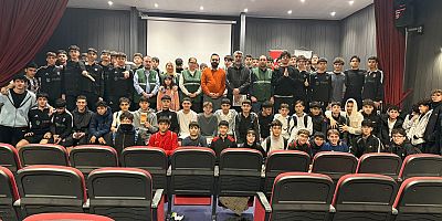 İst. Gençlerbirliği Spor Kulübü’nde Yeşilay’dan Bağımlılıkla Mücadele Eğitimi