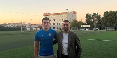 İstanbul Gençlerbirliği’nden Beyoğlu Yeni Çarşı’ya İki Genç Futbolcu Transferi