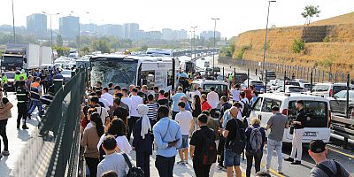 İstanbul Valiliği: Metrobüs kazasında 1 kişi öldü, 2'si ağır 38 kişi yaralandı