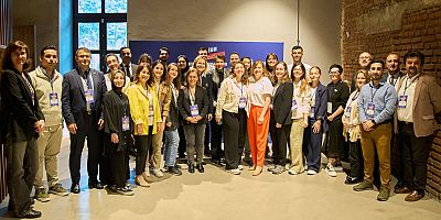 KAMUDA BİR İLK: GENÇLER YÖNETİCİLERİNE MENTORLUK YAPACAK