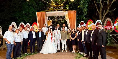 Kanber Koçak, Ali Kara ve Merve Kaya’nın Düğün Törenine Katıldı