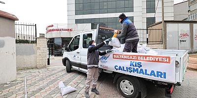 Kar Yağışı için Sultangazi’de Ekipler Teyakkuzda