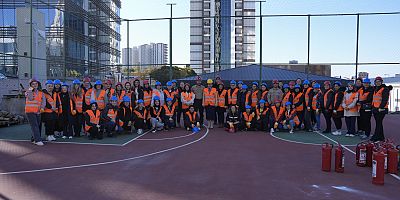 Kartal Belediyesi Kreş Öğretmenlerine Afet Eğitimi