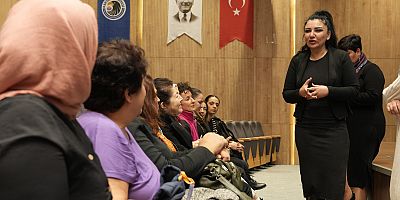 Kartal Belediyesi’nden ‘Kadın Hakları’ Semineri
