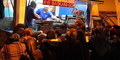 Kartal Belediyesi’nden Miraç Kandili Dolayısıyla Vatandaşlara Lokma İkramı