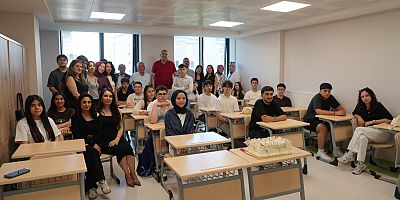 Kartal Belediyesi’nden YKS Öğrencilerine Moral Ziyareti