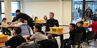 Kartal Belediyesi’nin Maker Eğitimleri Makine Hangar’da Başladı!