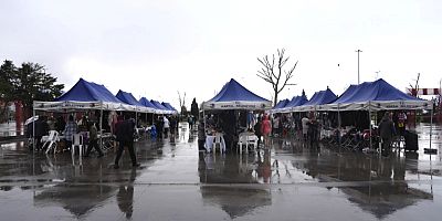 Kartal’da Atma Sat İkinci El Pazarı’na Yoğun İlgi