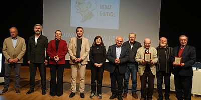 Kartal’da  “Aydınlığa Açılan Pencere: Vedat Günyol Paneli” Gerçekleşti