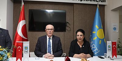 Kazım Kurt İYİ Parti’de