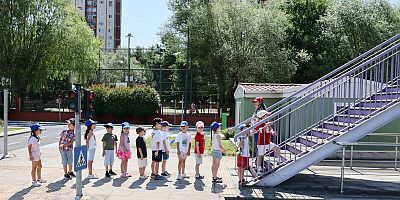 KÜÇÜKÇEKMECE BELEDİYESİ ÇOCUK TRAFİK EĞİTİM PARKI, YAZ BOYUNCA ÇOCUKLARI BEKLİYOR
