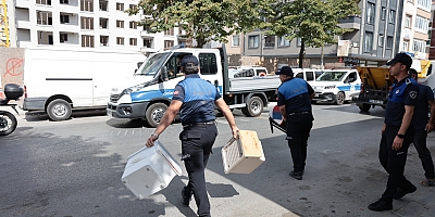 KÜÇÜKÇEKMECE’DE YAYA HAKKI İÇİN SIKI DENETİM YAYA YOLUNU İŞGAL EDENLERE ZABITA DENETİMİ