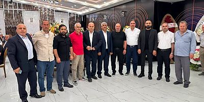 MADEF Başkanı Yılmaz Durmuş
Malatya Dernekler Federasyonu
Burhan Aydemir
Yıldız ve Halit düğünü
MADEF Yönetim Kurulu
Sultangazi Belediyesi Meclis Üyesi
Malatyalılar
İstanbul Malatya haberleri
Düğün tö
