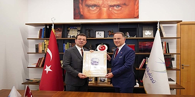 Mehmet Murat Çalık'tan Ekrem  İmamoğlu çağrısı