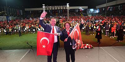 Mehmet Oktay Aksu: Yaşasın Cumhuriyet, yaşasın birlik ve beraberlik!