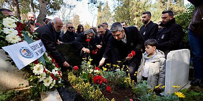 Merhum Meclis Üyesi Umut Daştan, Mezarı Başında Anıldı