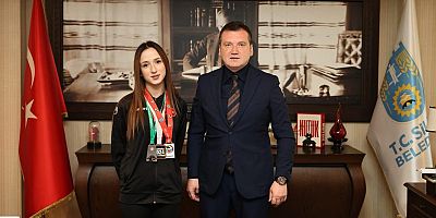Milli Sporcu Alara Akbaş’tan Başkan Balcıoğlu’na Ziyaret