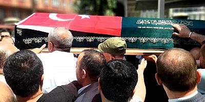 Muhtar Sedat Çetintaş, Türk bayrağı ile son yolculuğuna uğurlandı 