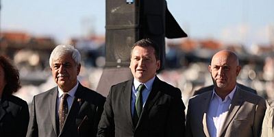 Muhtarlar Günü Çelenk Sunma Töreni ile Kutlandı