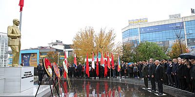 MUSTAFA KEMAL ATATÜRK, KÜÇÜKÇEKMECE'DE MİNNET VE ÖZLEMLE ANILDI