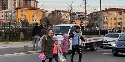 Öğrenciler Okula Güvenle Gitsin Diye, Zabıta Ekipleri Görevde!