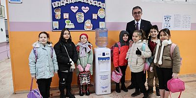 Öğrencilere ücretsiz doğal kaynak suyu