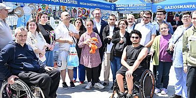 ÖZEL ÖĞRENCİLERİN EL EMEĞİ ÜRÜNLERİ KERMESTE SERGİLENDİ