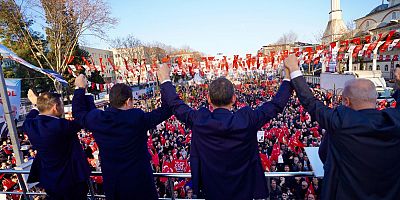 ÖZEL VE İMAMOĞLU, SULTANGAZİ’DE HALKLA BULUŞTU