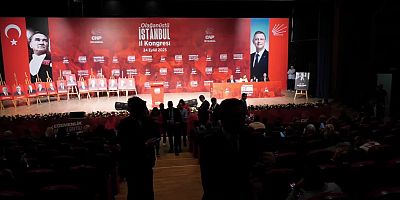 Özgür Çelik, yeniden CHP'nin İstanbul İl Başkanı seçildi