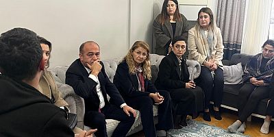 Özgür Karabat’tan Atlas Çağlayan’ın Ailesine Taziye Ziyareti: “Bu Düzeni Kabul Etmiyoruz”