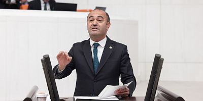 ÖZGÜR KARABAT’TAN BAKAN ŞİMŞEK’E: “SARAY'IN KİRLİ PLANLARINI UYGULAYAN İNSAN OLARAK TARİHE GEÇME! GİTTİĞİN YOL, YOL DEĞİL. ELBET HESABI SORULUR”