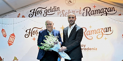 Ramazan’ın Bereketi Gaziosmanpaşa’da: Nihat Hatipoğlu Sohbet Programı Yoğun İlgi Gördü