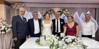 Ramis Topal, İstanbul’da Ali Özbek ve Nuriye Hanımın Düğününe Katıldı