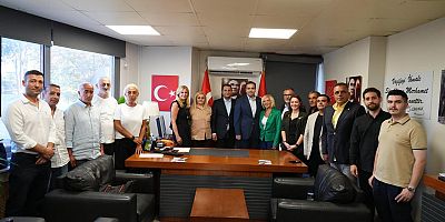 Rasim Şişman’dan CHP Beşiktaş İlçe Başkanlığı’na Ziyaret
