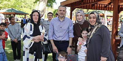 Sabri Akpınar Parkı yeni yüzüyle göz kamaştırıyor 