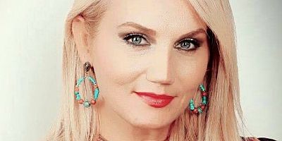 Sanatçı Pınar Aydınlar gözaltına alındı