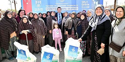 Sayalar Mahallesi’nde Gübre Dağıtım Töreni Gerçekleşti