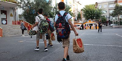 ŞİLE’DEKİ ZEHİRLENME İDDİASINA LABORATUVAR SON NOKTAYI KOYDU: GIDA PAKETLERİ TEMİZ!