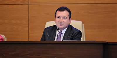 Silivri Belediye Meclisi'nde Bora Balcıoğlu'ndan Özgür Özel’e Yapılan Saldırıya Tepki