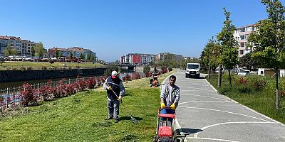 Silivri Belediyesi çevre düzenleme çalışmalarını sürdürüyor