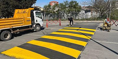 Silivri Belediyesi, İlçe Genelinde Yol Bakım ve Onarım Çalışmalarına Devam Ediyor