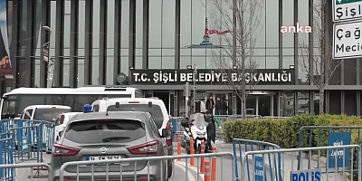 Şişli Belediyesi'ne kayyum polis eşliğinde geldi...