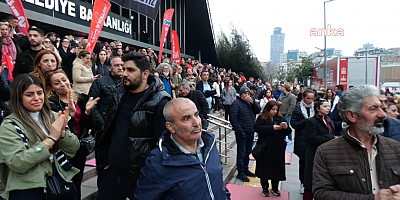 Şişli Belediyesine kayyum atandı, Şişliler Belediye önünde nöbet başlattı... 