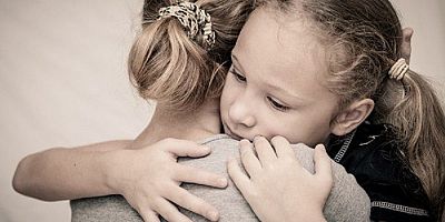 STRES, ERKEN ERGENLİK GELİŞME RİSKİNİ ARTTIRIR MI ?