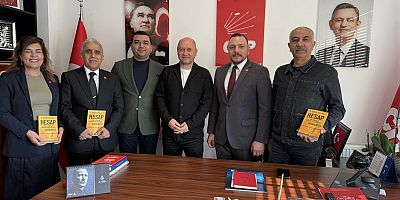 Süleyman Tarık Balyalı Kartal İlçe Başkanlığı’nı Ziyaret Etti: “#Hesap” Kitabını Takdim Etti