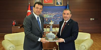 SULTANBEYLİ BELEDİYE BAŞKANI TOMBAŞ’I TEBRİK ETTİ