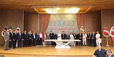 Sultangazi Belediye Başkanı Abdurrahman Dursun, 3 Çiftin Nikâhını Kıydı