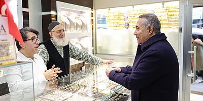 Sultangazi Belediye Başkanı Abdurrahman Dursun Esnaf Ziyaretlerini Sürdürüyor