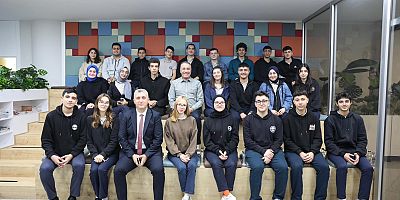 Sultangazi Belediye Başkanı Abdurrahman Dursun Gençlerle Bir Arada