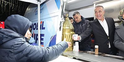 Sultangazi Belediye Başkanı Abdurrahman Dursun İlk Teravihte Vatandaşlarla Buluştu